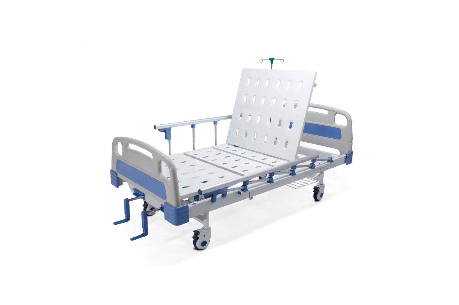 Cama hospitalaria manual CM317 de Home Care Technology, estructura metálica con barandillas y ajustables para cuidado médico.