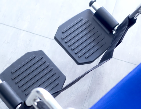 Silla de ruedas de transporte en aluminio FS903LA