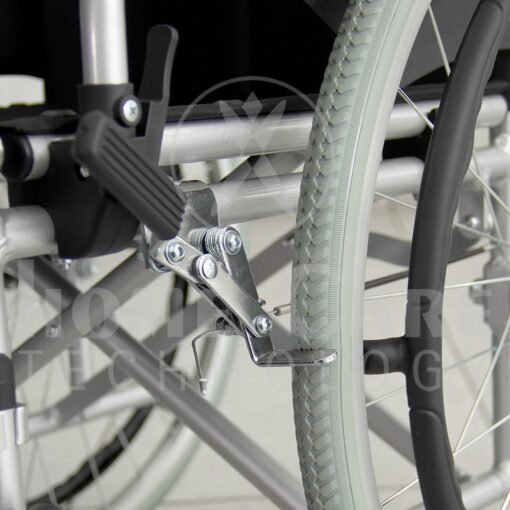 Silla de ruedas en aluminio FS908