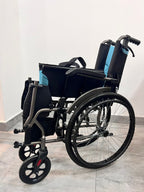 Silla de ruedas en aluminio liviana y pin de desmonte FS910