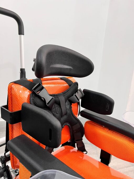 Silla coche pediátrica con regulación FS958