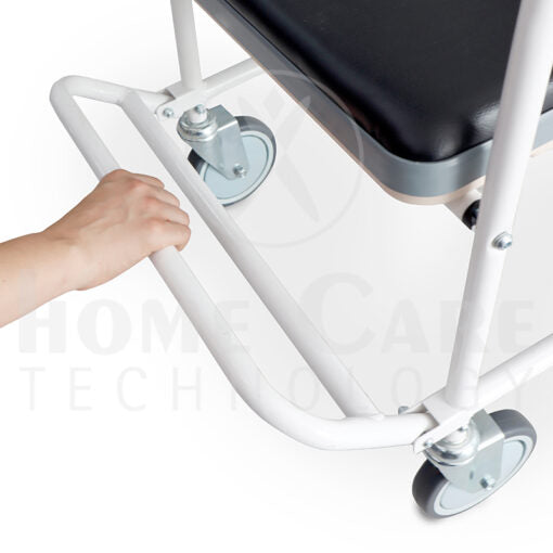Silla sanitaria asiento blando y piecero FT703