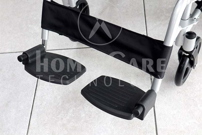 Silla de ruedas en aluminio con desmonte rápido PH4005