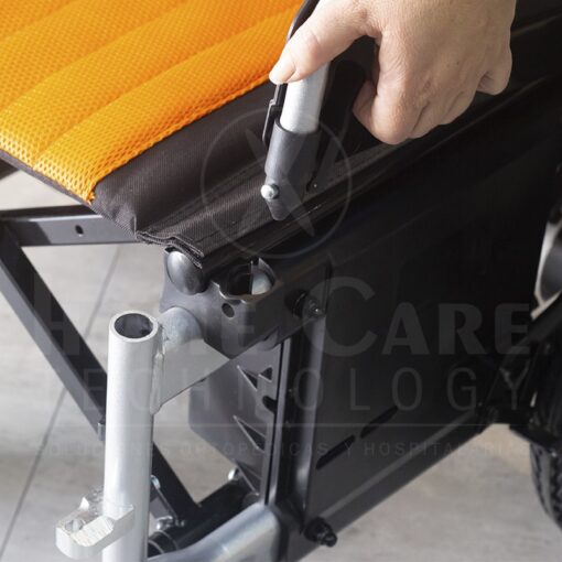 Silla de ruedas eléctrica en acero SRE949